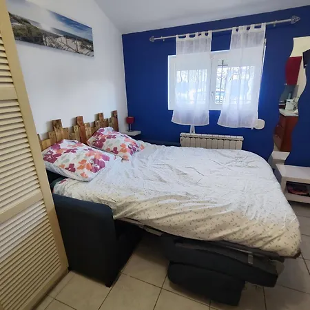Apartment Studio Jardin Biganos